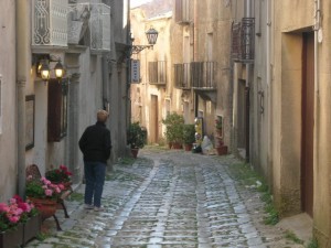 Erice small street for a Sicily Golf Tour